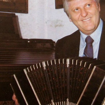 Ernesto Baffa tango bandoneón