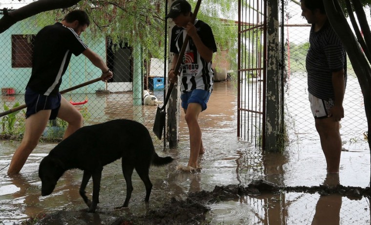 Inundación litoral agua