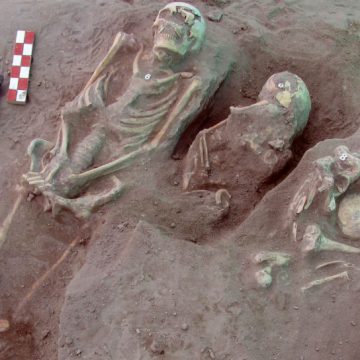 Mendoza, cementerio, esqueleto, aborígenes