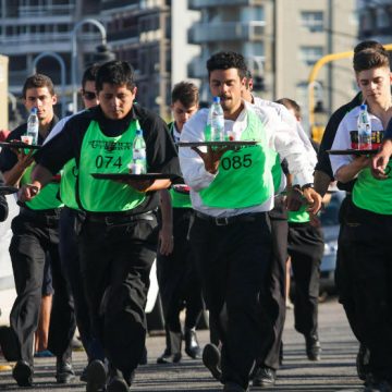 mozos, Mar del Plata, carrera