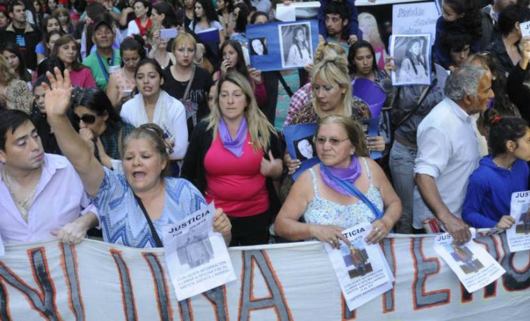 paro, mujeres, violencia